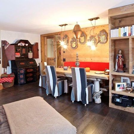 Appartamento chesa la posta Samedan Esterno foto